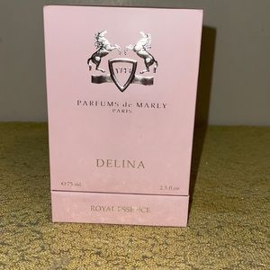 Parfums de Marly Delina perfume box